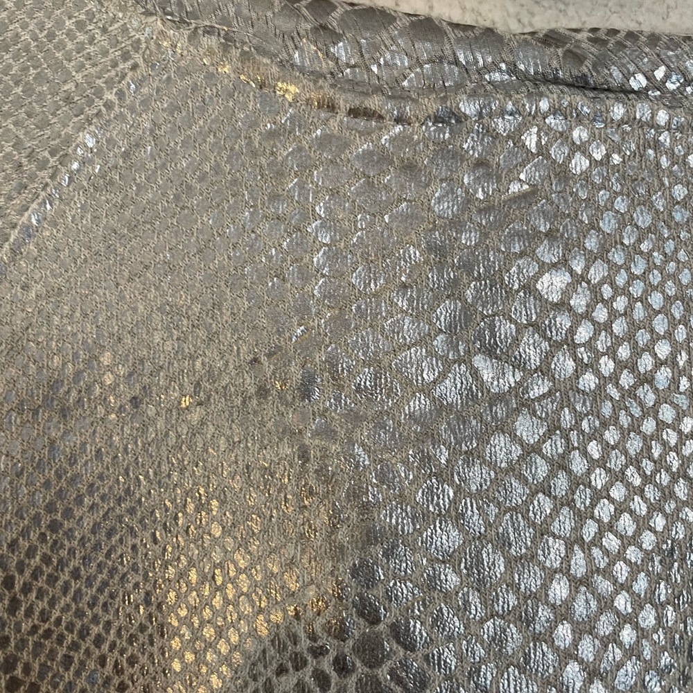 Metallic Snakeprint Sweat-Top - Picture 2 of 4